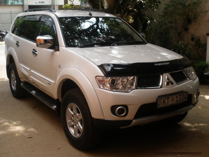 Van with driver hire in Sri Lanka